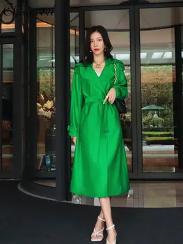 Novost 2023 godine, proljetni modni dizajn, rever, klasični jednostavan luksuzni тренч u britanskom stilu, napredni slobodan спадающий zelena dug тренч