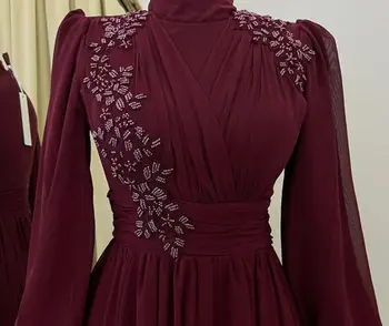 2023 Muslimanski tamnocrvene haljine, skroman visoki ovratnik, duge rukave, perle, ženske večernje haljine za goste na svadbi, шифоновый što večer